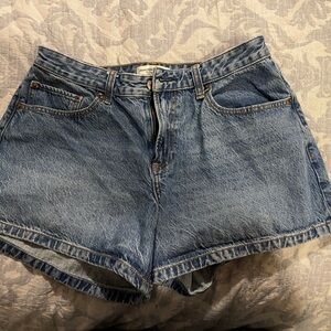 Abercrombie & Fitch Light Blue Denim Jeans